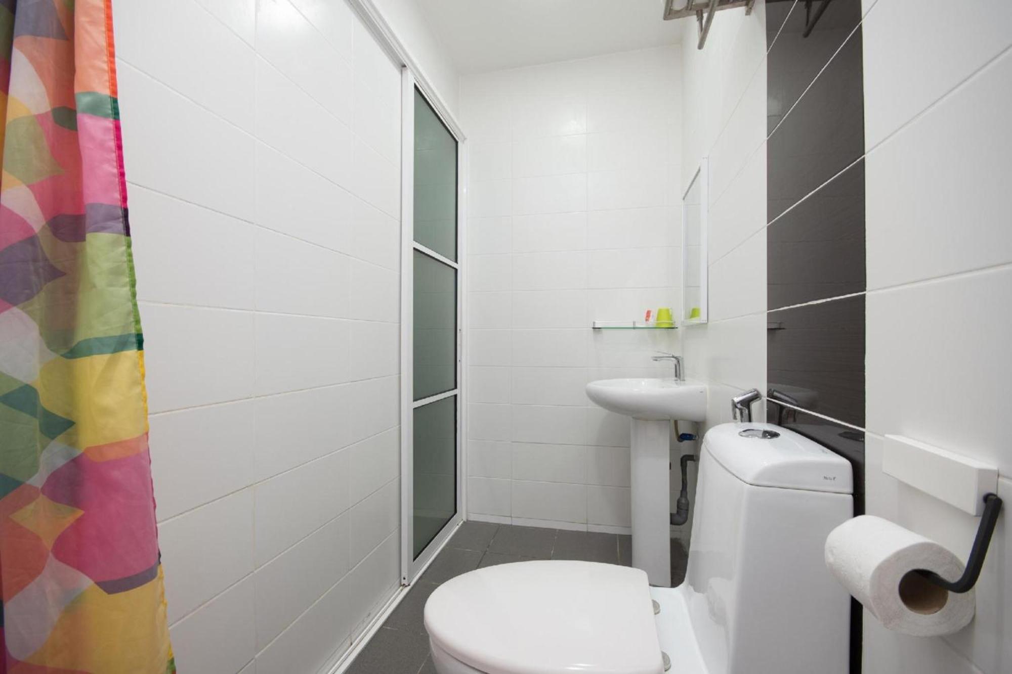 Capital O 89344 Labuan Avenue Hotel Luaran gambar